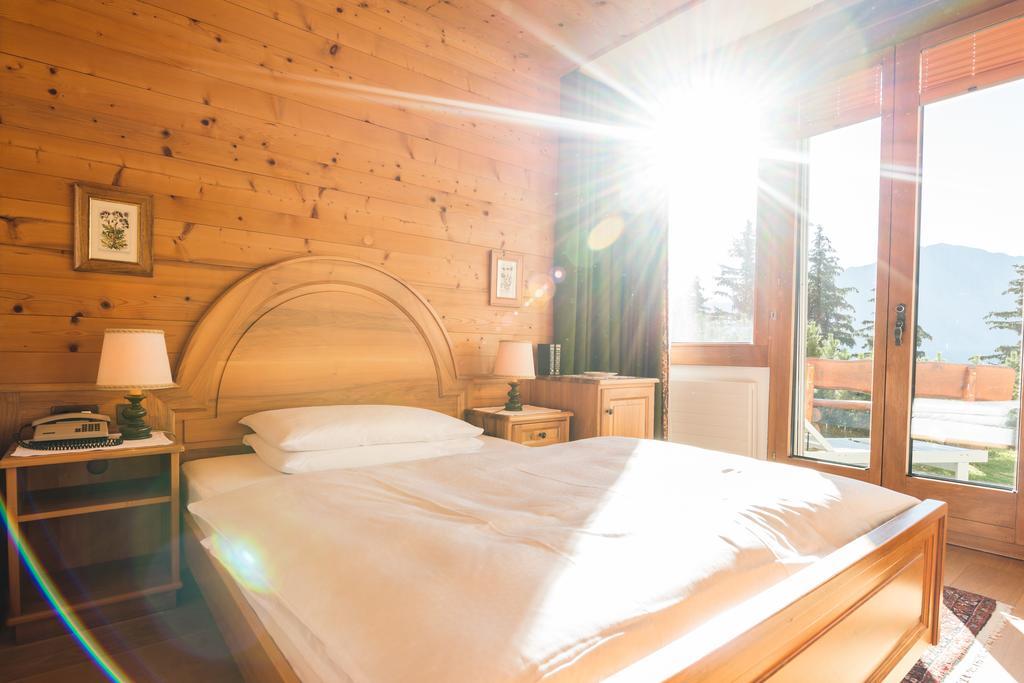 Swiss Chalet-Style Hotel Walliser Spycher Riederalp Exterior photo